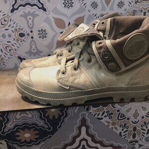 Palladium Baggy Canvas Boot Size 8.5